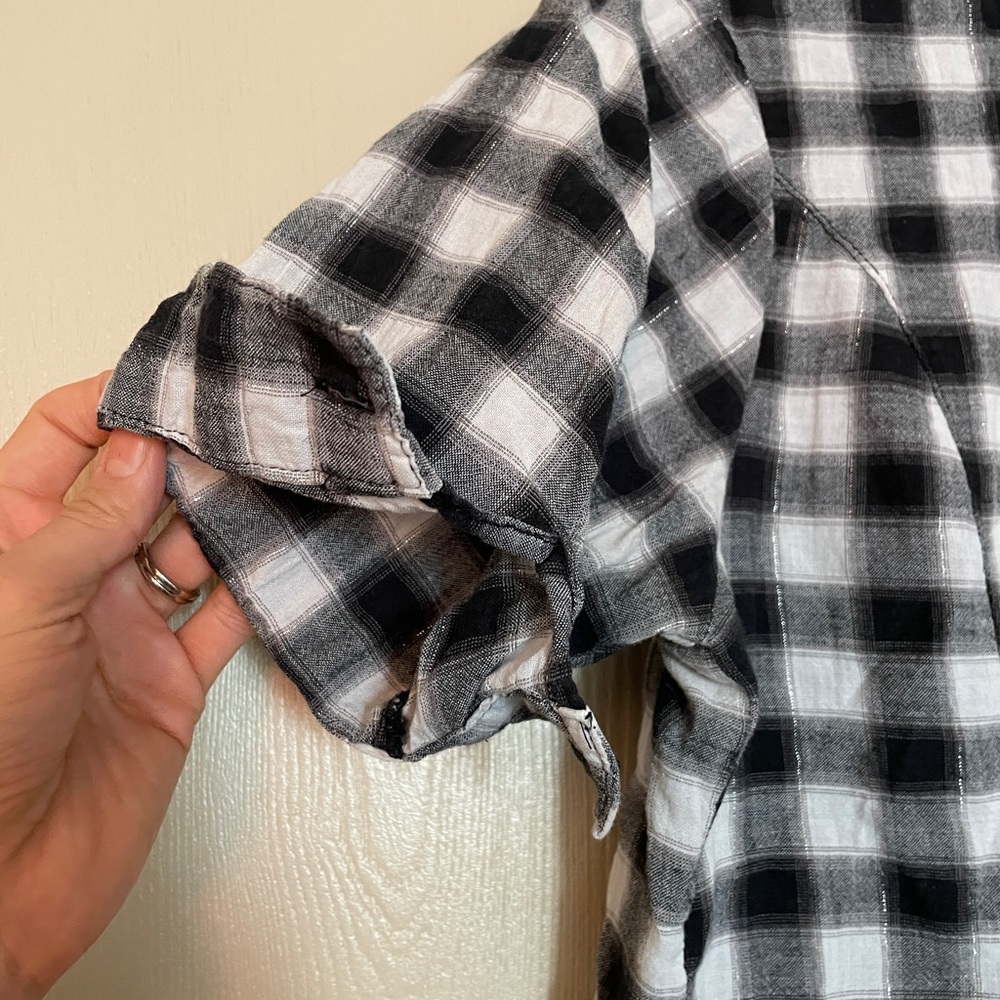 Daytrip Button-Up Collared Top - Picture 7 of 7